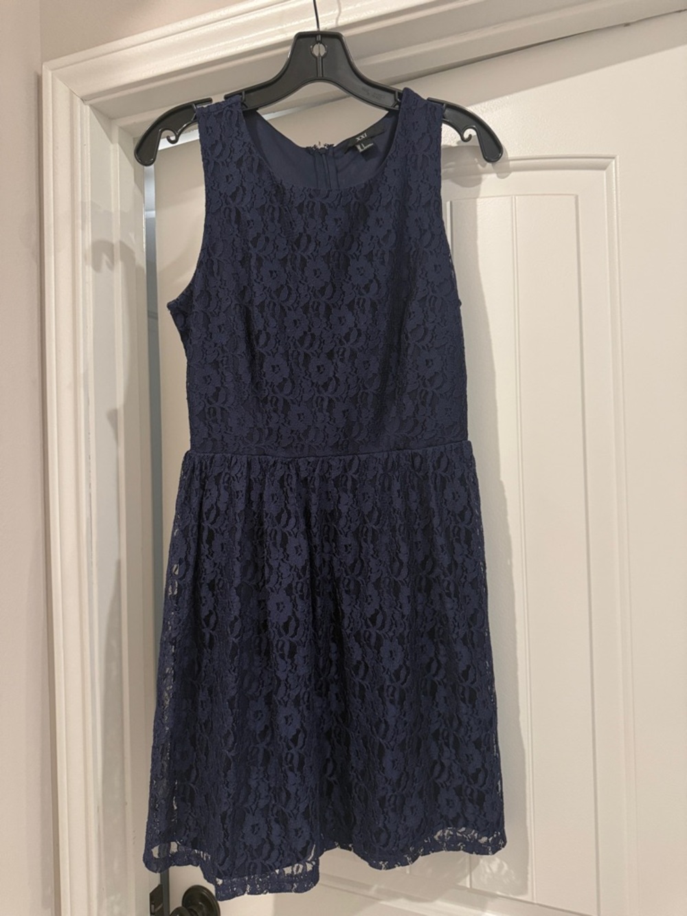 Forever 21 Navy Lace Sleeveless Fit-and-Flare Dress
